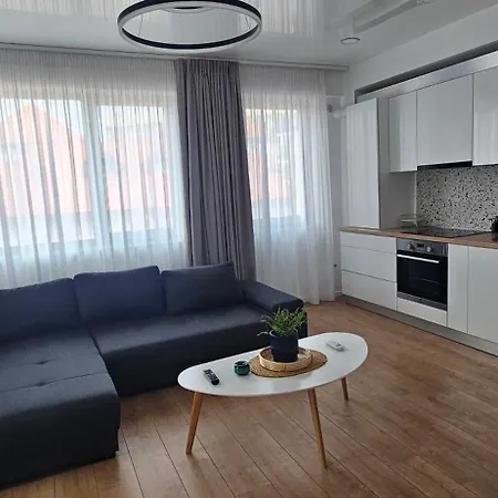 Apartment Rezidential - 50m Faleza *