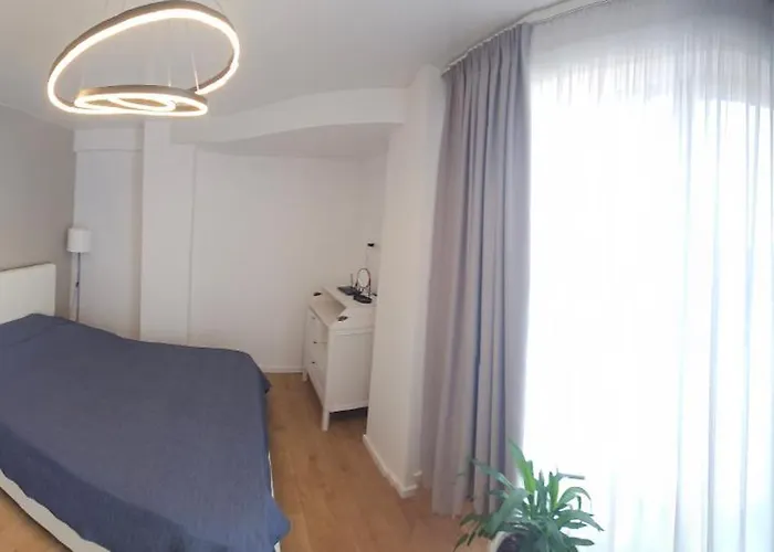 Appartement Rezidential - 50m Faleza